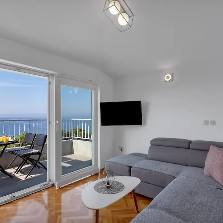 Nikolina Appartamento Makarska